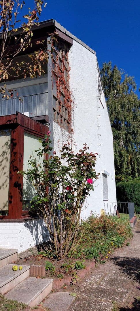 Predaj domu 188 m², pozemek 347 m², Wedel, Šlezvicko-Holštajnsko Predaj domu 188 m², pozemek 347 m², Wedel, Šlezvicko-Holštajnsko