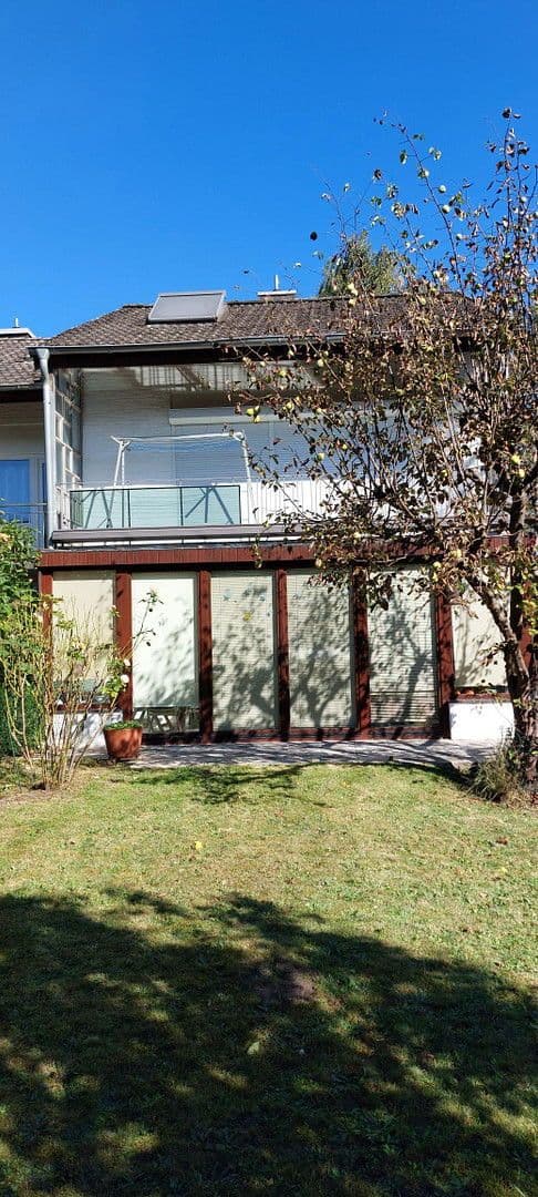 Predaj domu 188 m², pozemek 347 m², Wedel, Šlezvicko-Holštajnsko Predaj domu 188 m², pozemek 347 m², Wedel, Šlezvicko-Holštajnsko