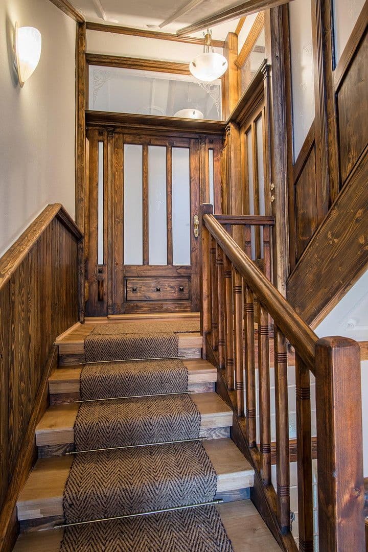 Prenájom bytu 4-izbový 128 m², Grochlitzer Str. 43, Naumburg (Saale), Sasko-Anhaltsko Prenájom bytu 4-izbový 128 m², Grochlitzer Str. 43, Naumburg (Saale), Sasko-Anhaltsko