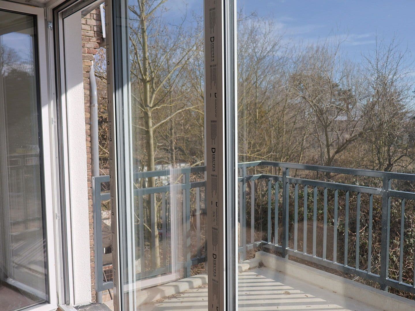 Prenájom bytu 2-izbový 81 m², Hamburger Allee 51, Haus C, Nauen, Brandenbursko Prenájom bytu 2-izbový 81 m², Hamburger Allee 51, Haus C, Nauen, Brandenbursko