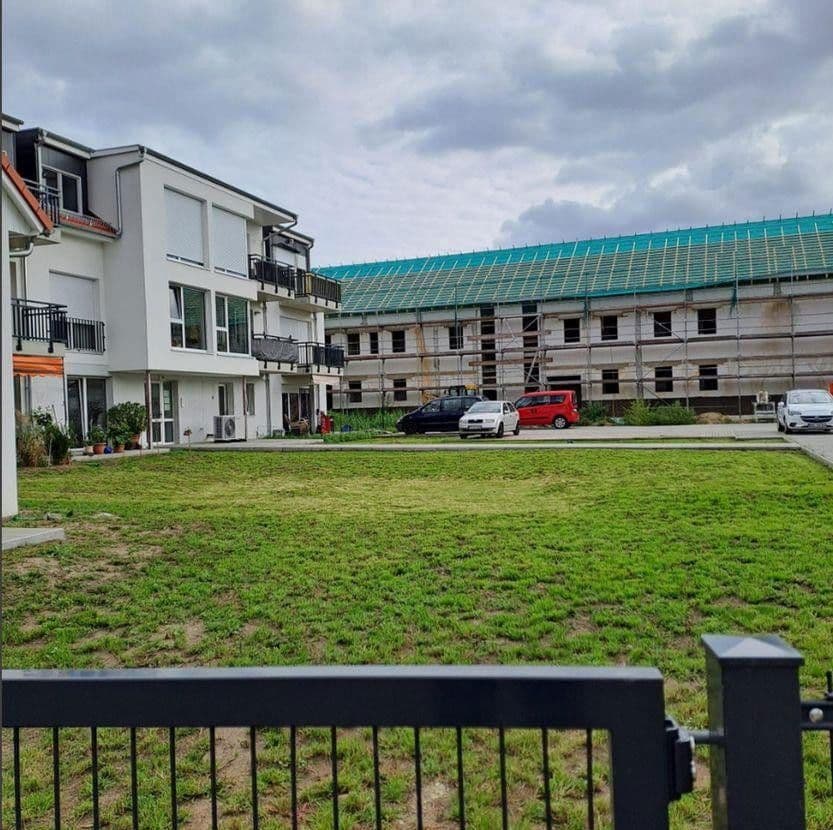 Prenájom bytu 2-izbový 81 m², Hamburger Allee 51c, Nauen, Brandenbursko Prenájom bytu 2-izbový 81 m², Hamburger Allee 51c, Nauen, Brandenbursko