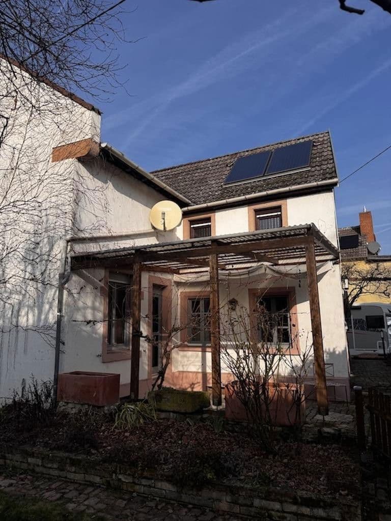 Predaj domu 211 m², pozemek 658 m², Alsheim, Porýnie-Falcko Predaj domu 211 m², pozemek 658 m², Alsheim, Porýnie-Falcko