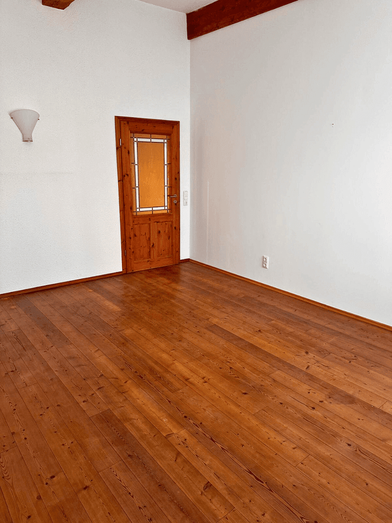 Predaj domu 211 m², pozemek 658 m², Alsheim, Porýnie-Falcko Predaj domu 211 m², pozemek 658 m², Alsheim, Porýnie-Falcko