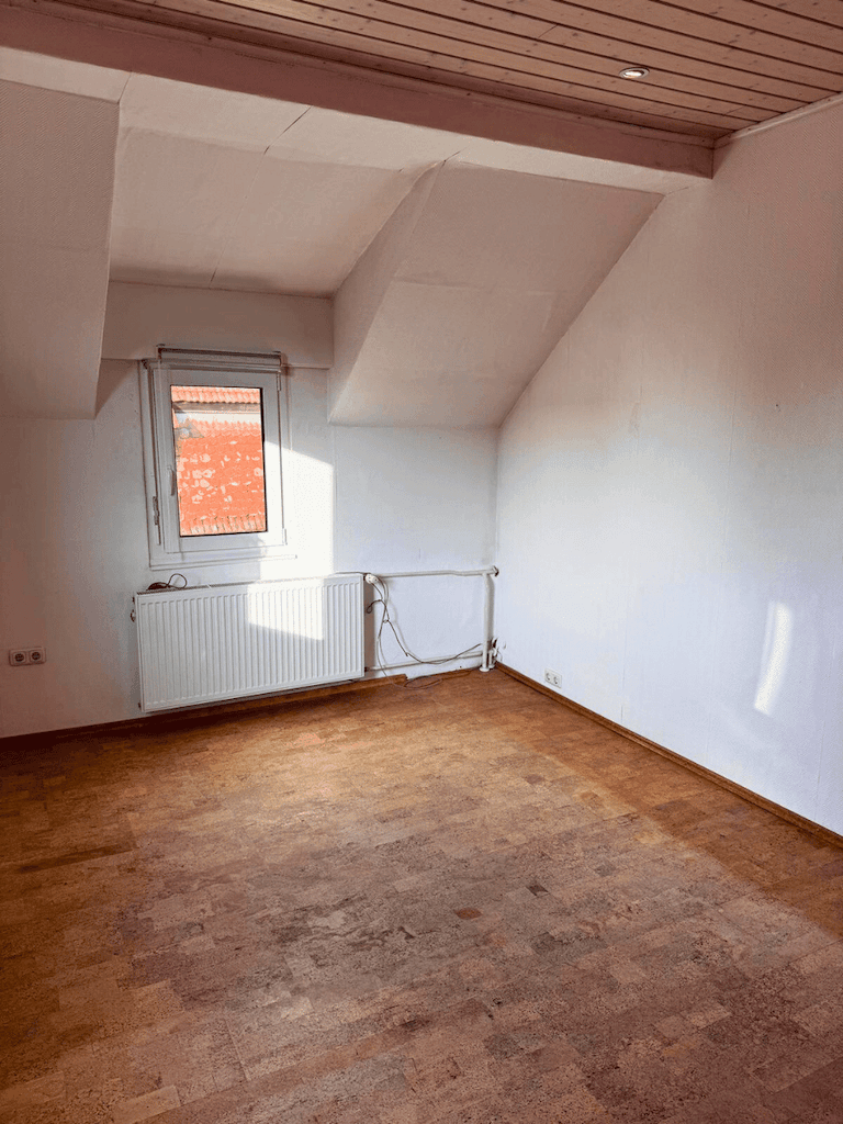 Predaj domu 211 m², pozemek 658 m², Alsheim, Porýnie-Falcko Predaj domu 211 m², pozemek 658 m², Alsheim, Porýnie-Falcko