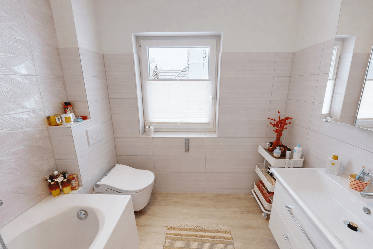 Predaj domu 216 m², pozemek 1.023 m², Waldemar Bonsels Weg 81, Ahrensburg, Šlezvicko-Holštajnsko Predaj domu 216 m², pozemek 1.023 m², Waldemar Bonsels Weg 81, Ahrensburg, Šlezvicko-Holštajnsko