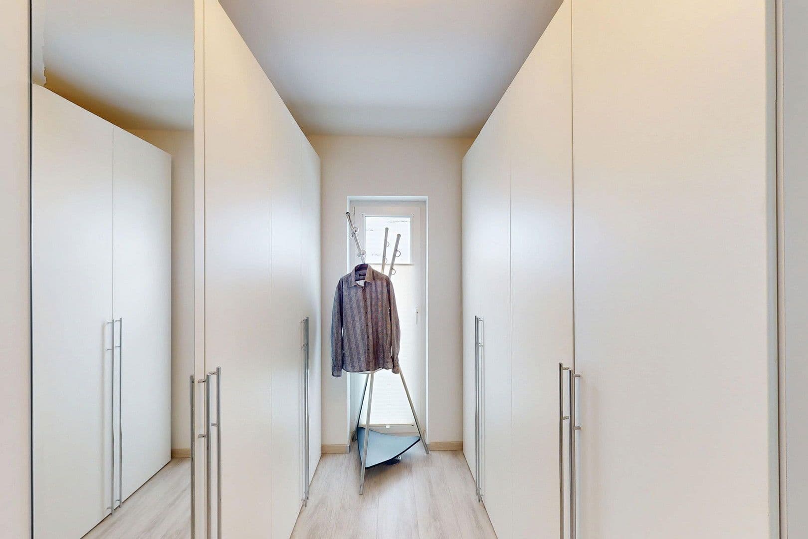 Predaj domu 216 m², pozemek 1.023 m², Waldemar Bonsels Weg 81, Ahrensburg, Šlezvicko-Holštajnsko Predaj domu 216 m², pozemek 1.023 m², Waldemar Bonsels Weg 81, Ahrensburg, Šlezvicko-Holštajnsko