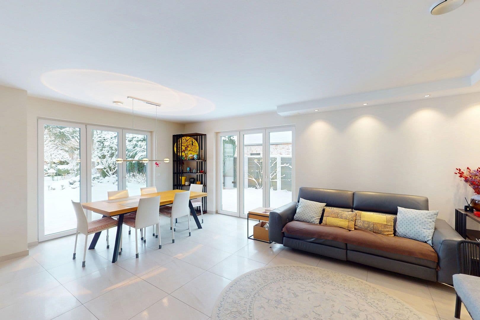 Predaj domu 216 m², pozemek 1.023 m², Waldemar Bonsels Weg 81, Ahrensburg, Šlezvicko-Holštajnsko Predaj domu 216 m², pozemek 1.023 m², Waldemar Bonsels Weg 81, Ahrensburg, Šlezvicko-Holštajnsko