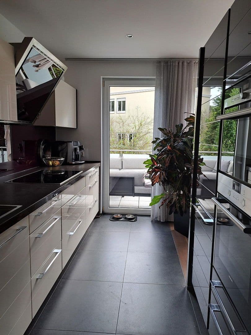 Predaj bytu 4-izbový 109 m², Neukronenberger Str. 59, Leverkusen, Severné Porýnie - Westfálsko Predaj bytu 4-izbový 109 m², Neukronenberger Str. 59, Leverkusen, Severné Porýnie - Westfálsko