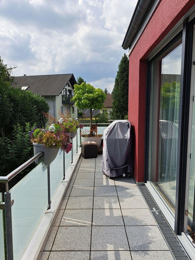 Predaj bytu 4-izbový 109 m², Neukronenberger Str. 59, Leverkusen, Severné Porýnie - Westfálsko Predaj bytu 4-izbový 109 m², Neukronenberger Str. 59, Leverkusen, Severné Porýnie - Westfálsko