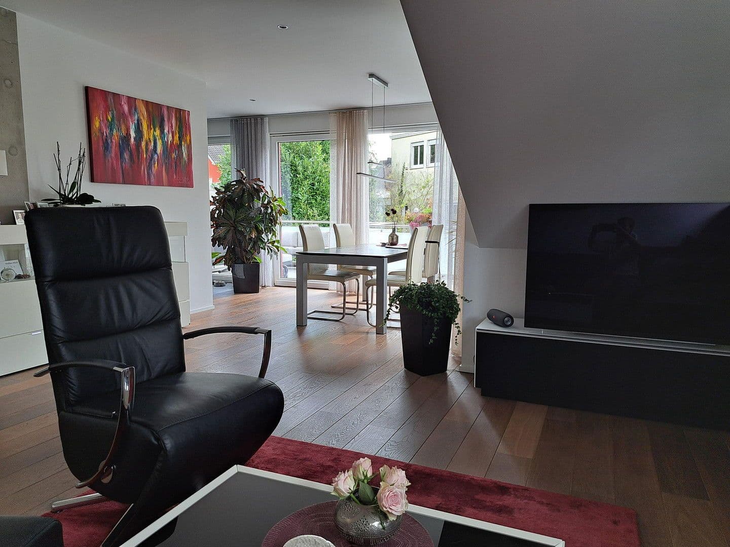 Predaj bytu 4-izbový 109 m², Neukronenberger Str. 59, Leverkusen, Severné Porýnie - Westfálsko Predaj bytu 4-izbový 109 m², Neukronenberger Str. 59, Leverkusen, Severné Porýnie - Westfálsko