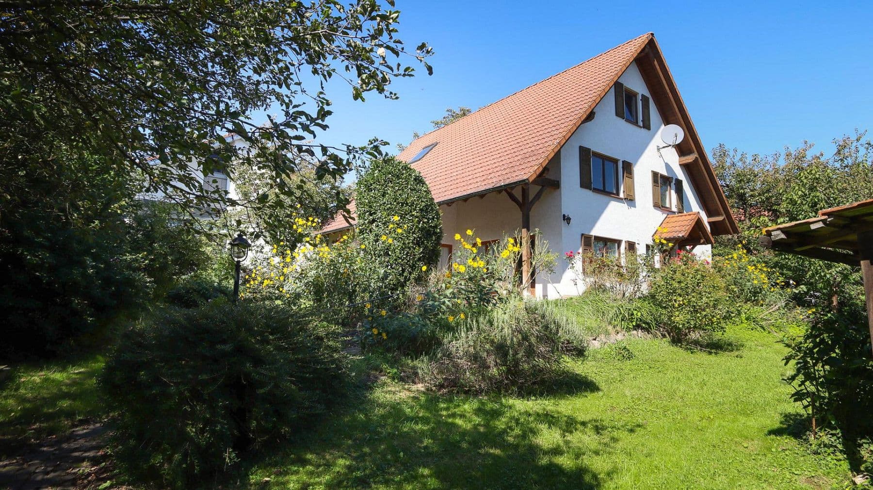 Predaj domu 296 m², pozemek 1.073 m², Freiburg, Bádensko-Wurttembersko Predaj domu 296 m², pozemek 1.073 m², Freiburg, Bádensko-Wurttembersko