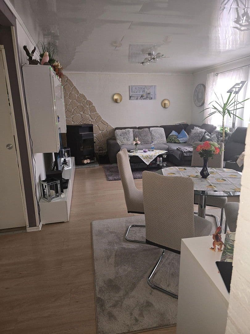 Predaj domu 178 m², pozemek 662 m², Arnstadt, Durínsko Predaj domu 178 m², pozemek 662 m², Arnstadt, Durínsko