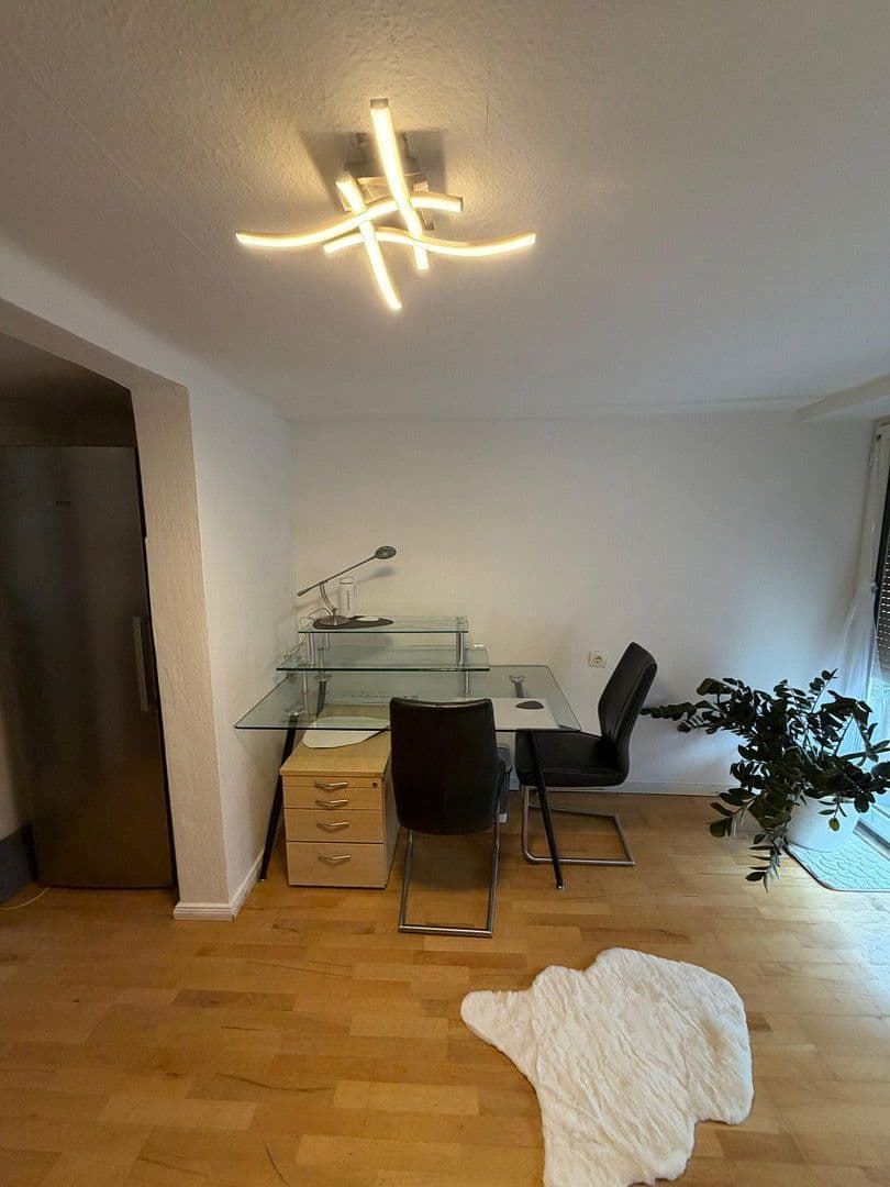 Prenájom domu 140 m², pozemek 200 m², Wiesenbach, Bádensko-Wurttembersko Prenájom domu 140 m², pozemek 200 m², Wiesenbach, Bádensko-Wurttembersko