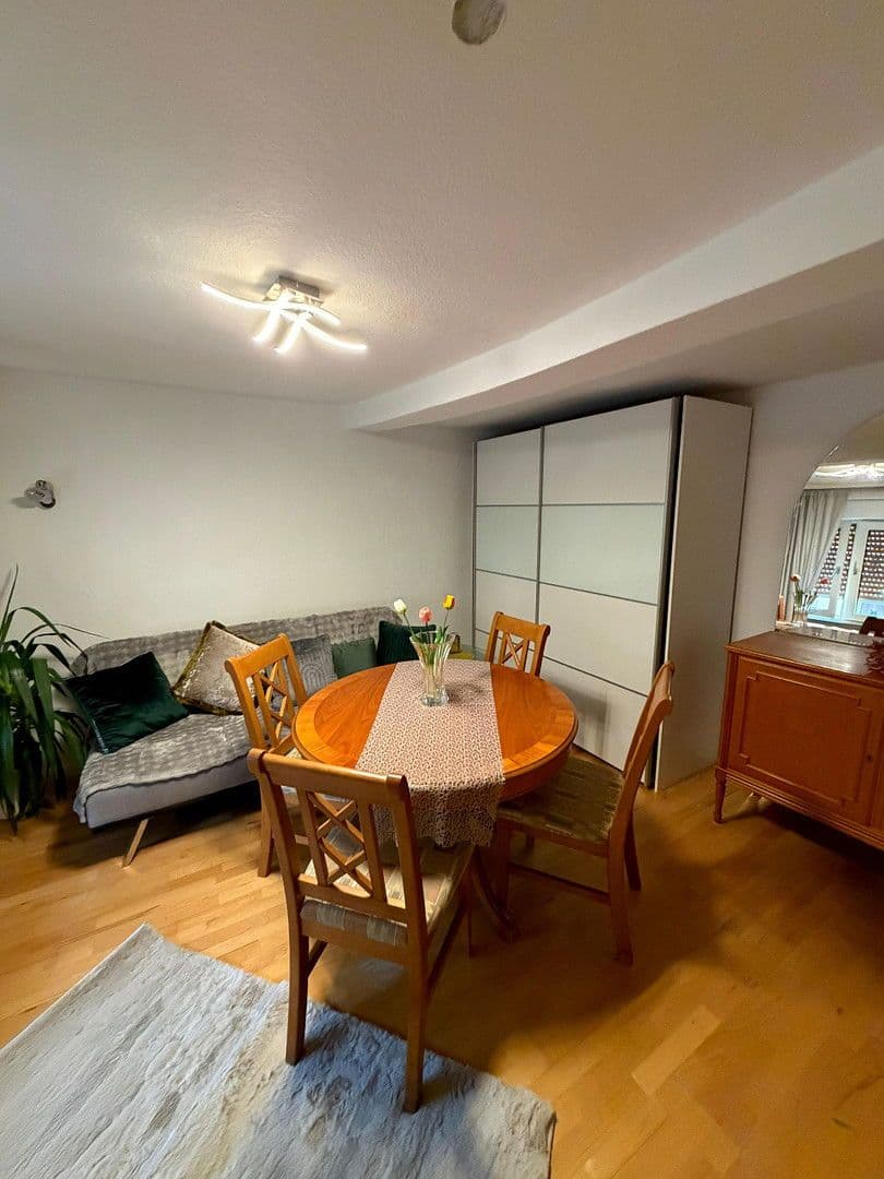 Prenájom domu 140 m², pozemek 200 m², Wiesenbach, Bádensko-Wurttembersko Prenájom domu 140 m², pozemek 200 m², Wiesenbach, Bádensko-Wurttembersko