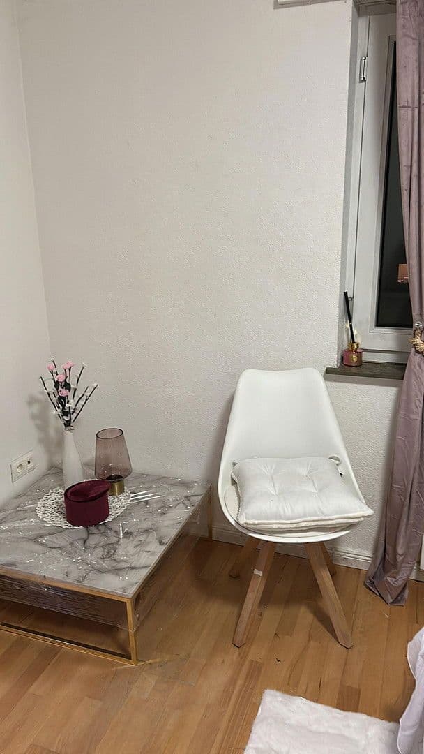 Prenájom domu 140 m², pozemek 200 m², Wiesenbach, Bádensko-Wurttembersko Prenájom domu 140 m², pozemek 200 m², Wiesenbach, Bádensko-Wurttembersko