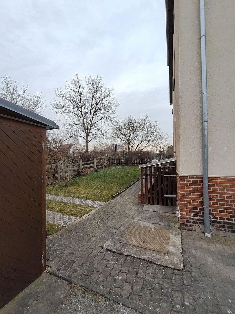 Prenájom bytu 4-izbový 75 m², Zwickau, Sasko Prenájom bytu 4-izbový 75 m², Zwickau, Sasko