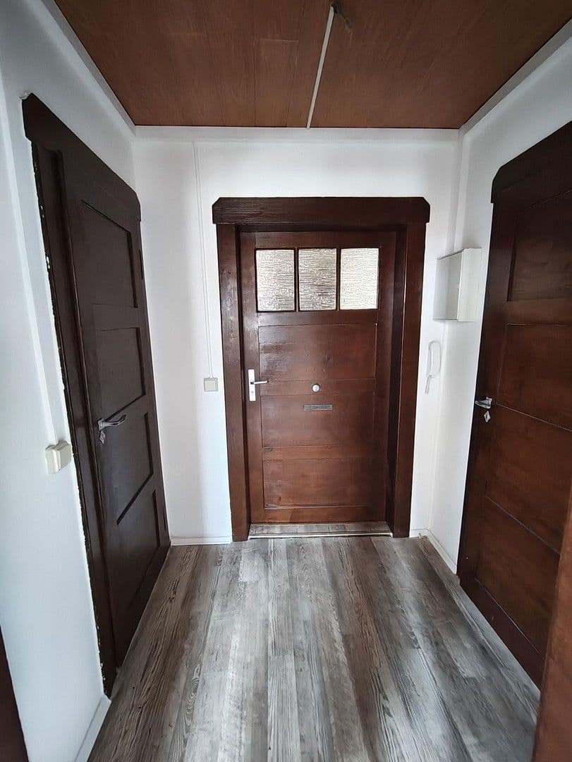 Prenájom bytu 4-izbový 75 m², Zwickau, Sasko Prenájom bytu 4-izbový 75 m², Zwickau, Sasko