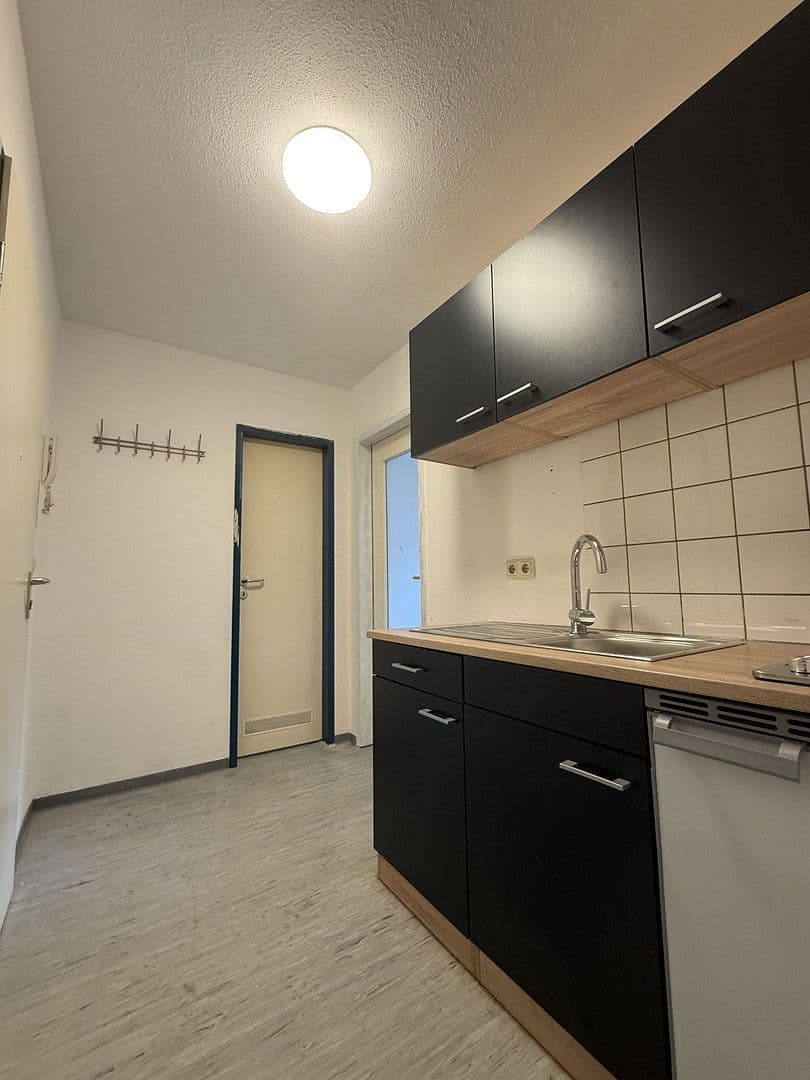 Prenájom bytu 1-izbový 33 m², Bielefeld, Severné Porýnie - Westfálsko Prenájom bytu 1-izbový 33 m², Bielefeld, Severné Porýnie - Westfálsko