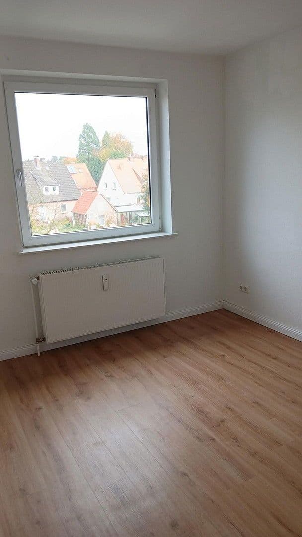 Prenájom bytu 3-izbový 68 m², Theodor-Storm-Straße 8, Schneverdingen, Dolné Sasko Prenájom bytu 3-izbový 68 m², Theodor-Storm-Straße 8, Schneverdingen, Dolné Sasko