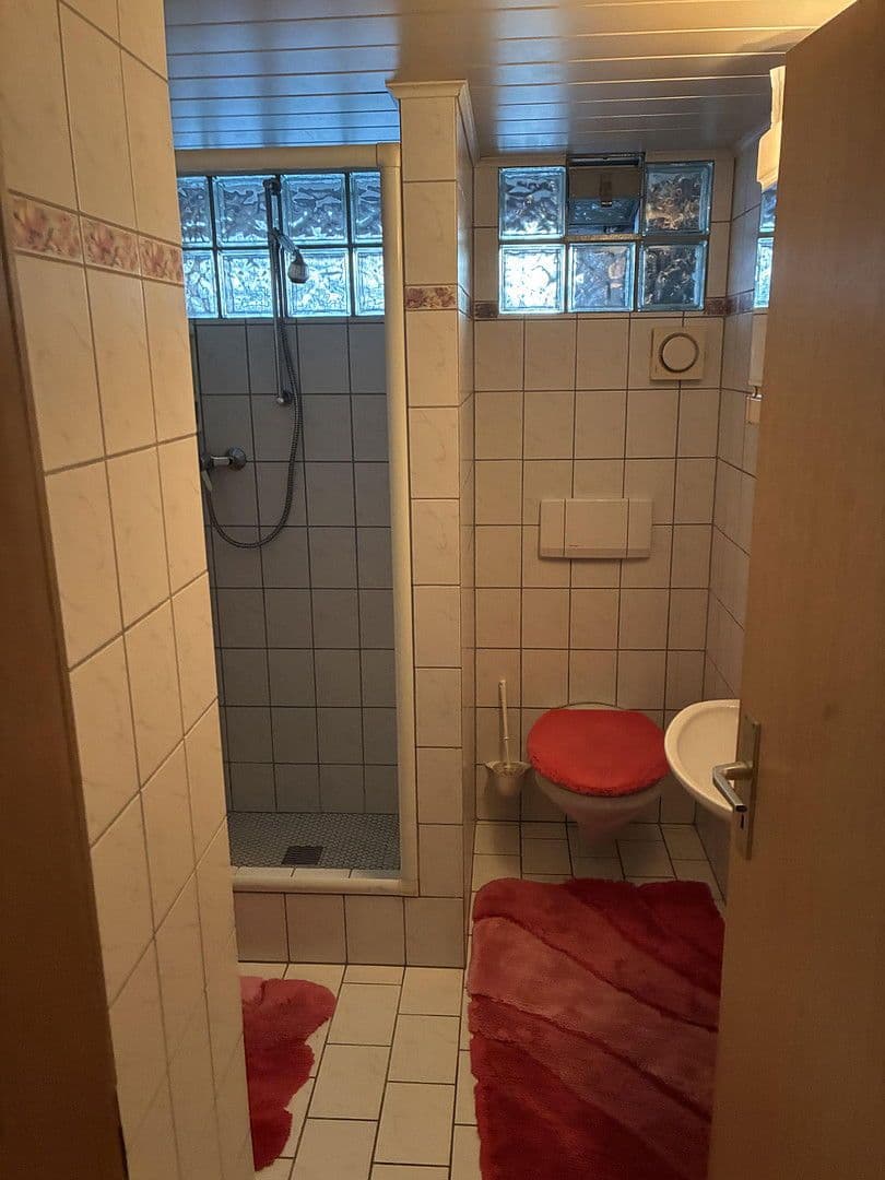 Predaj domu 165 m², pozemek 650 m², Sinsheim, Bádensko-Wurttembersko Predaj domu 165 m², pozemek 650 m², Sinsheim, Bádensko-Wurttembersko