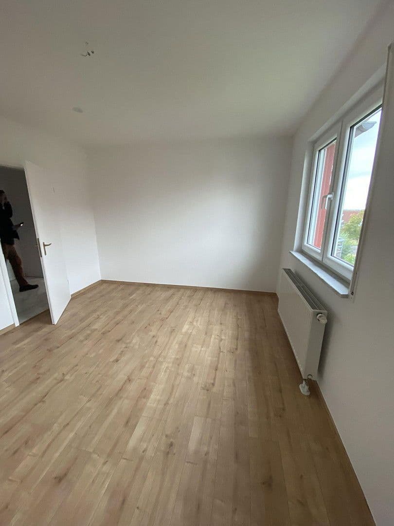 Prenájom bytu 2-izbový 62 m², Eschenweg 2, Schkopau, Sasko-Anhaltsko Prenájom bytu 2-izbový 62 m², Eschenweg 2, Schkopau, Sasko-Anhaltsko