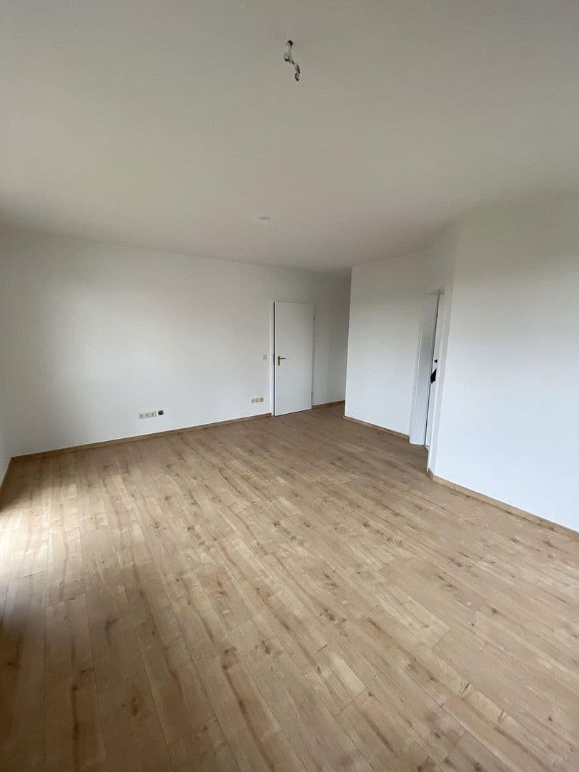 Prenájom bytu 2-izbový 62 m², Eschenweg 2, Schkopau, Sasko-Anhaltsko Prenájom bytu 2-izbový 62 m², Eschenweg 2, Schkopau, Sasko-Anhaltsko