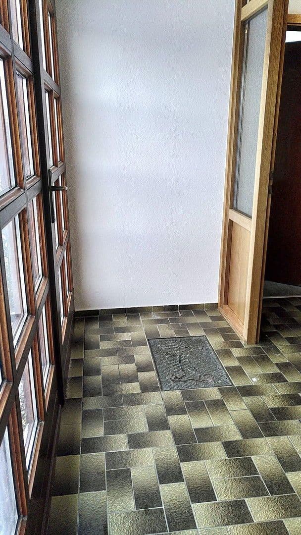 Predaj domu 170 m², pozemek 1.050 m², Kiebitzhagen 5, Seevetal, Dolné Sasko Predaj domu 170 m², pozemek 1.050 m², Kiebitzhagen 5, Seevetal, Dolné Sasko