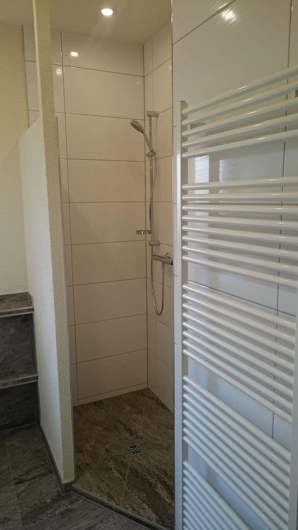 Predaj domu 365 m², pozemek 501 m², Rabenau, Hesensko Predaj domu 365 m², pozemek 501 m², Rabenau, Hesensko