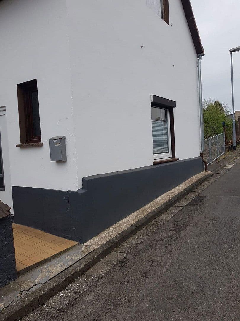 Predaj domu 365 m², pozemek 501 m², Rabenau, Hesensko Predaj domu 365 m², pozemek 501 m², Rabenau, Hesensko