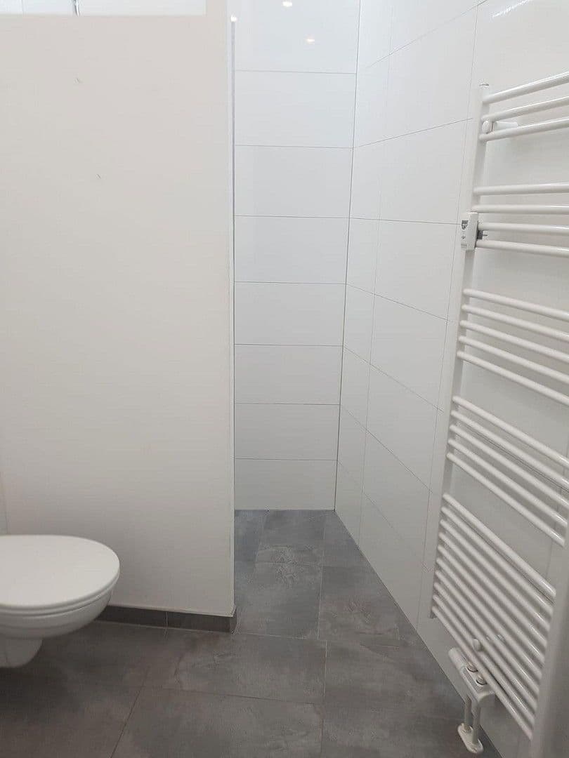 Predaj domu 365 m², pozemek 501 m², Rabenau, Hesensko Predaj domu 365 m², pozemek 501 m², Rabenau, Hesensko