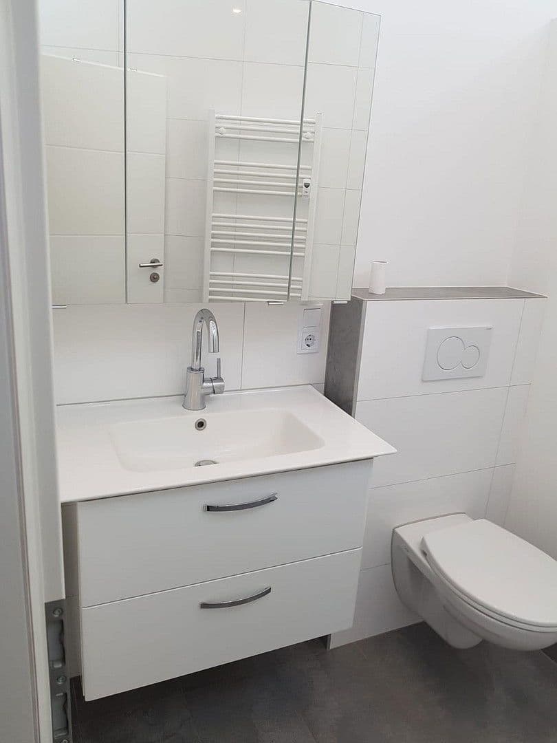 Predaj domu 365 m², pozemek 501 m², Rabenau, Hesensko Predaj domu 365 m², pozemek 501 m², Rabenau, Hesensko