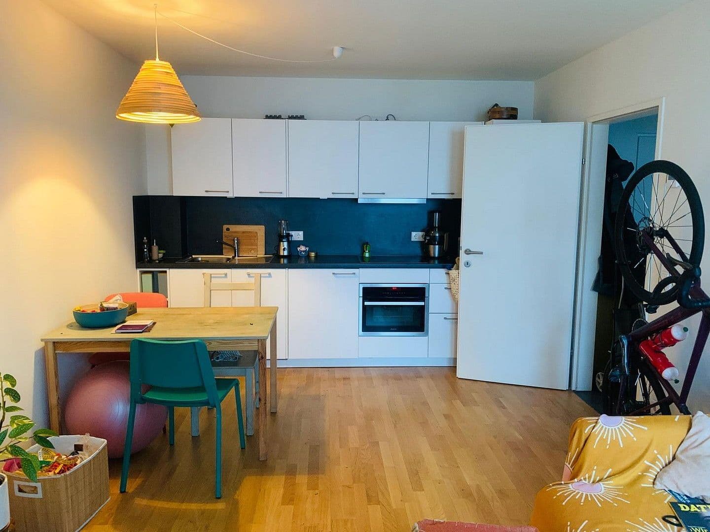 Predaj bytu 2-izbový 39 m², Diefenbachgasse 7, Wien, Viedeň Predaj bytu 2-izbový 39 m², Diefenbachgasse 7, Wien, Viedeň