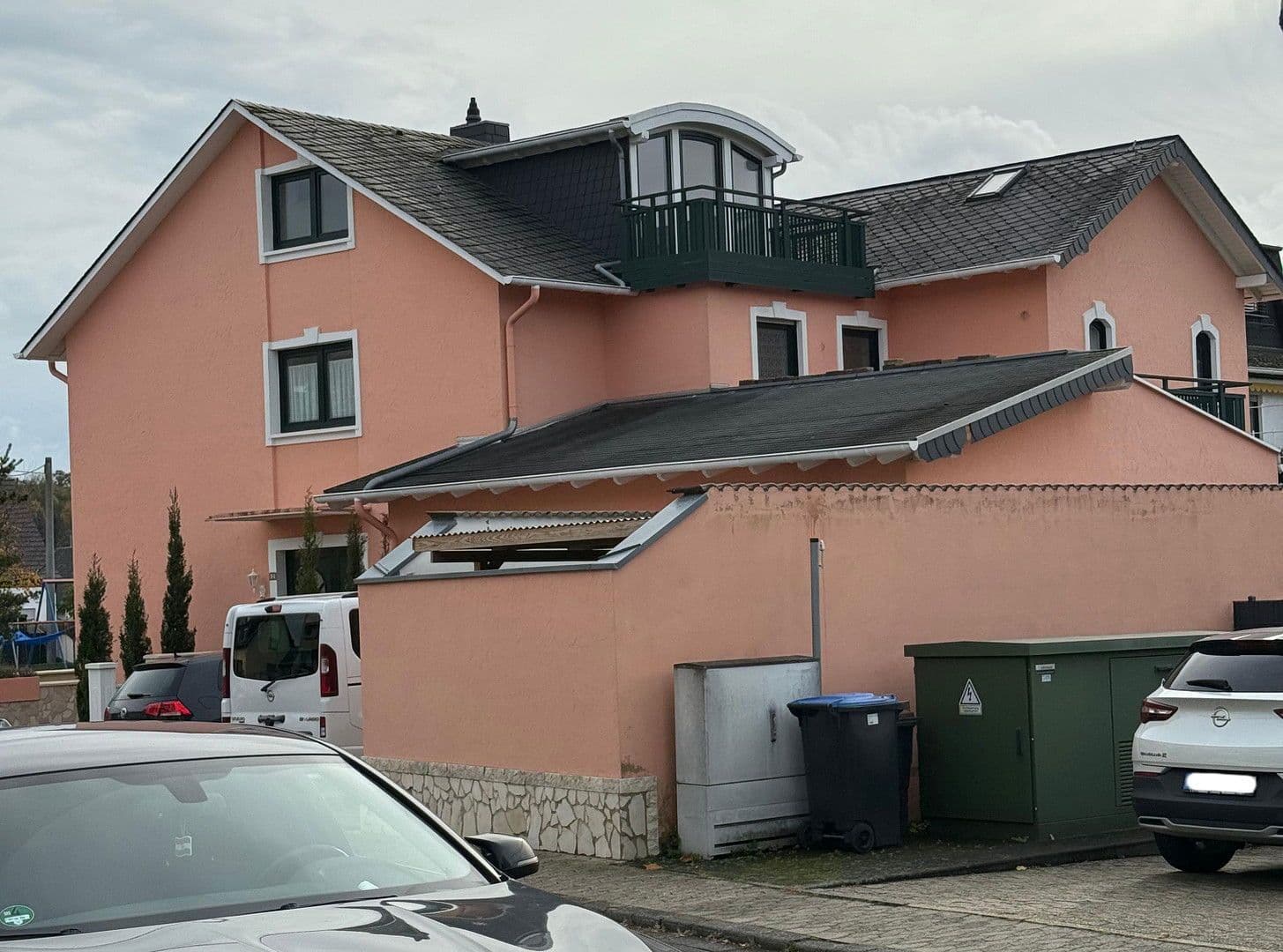 Predaj domu 280 m², pozemek 564 m², Kruft, Porýnie-Falcko Predaj domu 280 m², pozemek 564 m², Kruft, Porýnie-Falcko