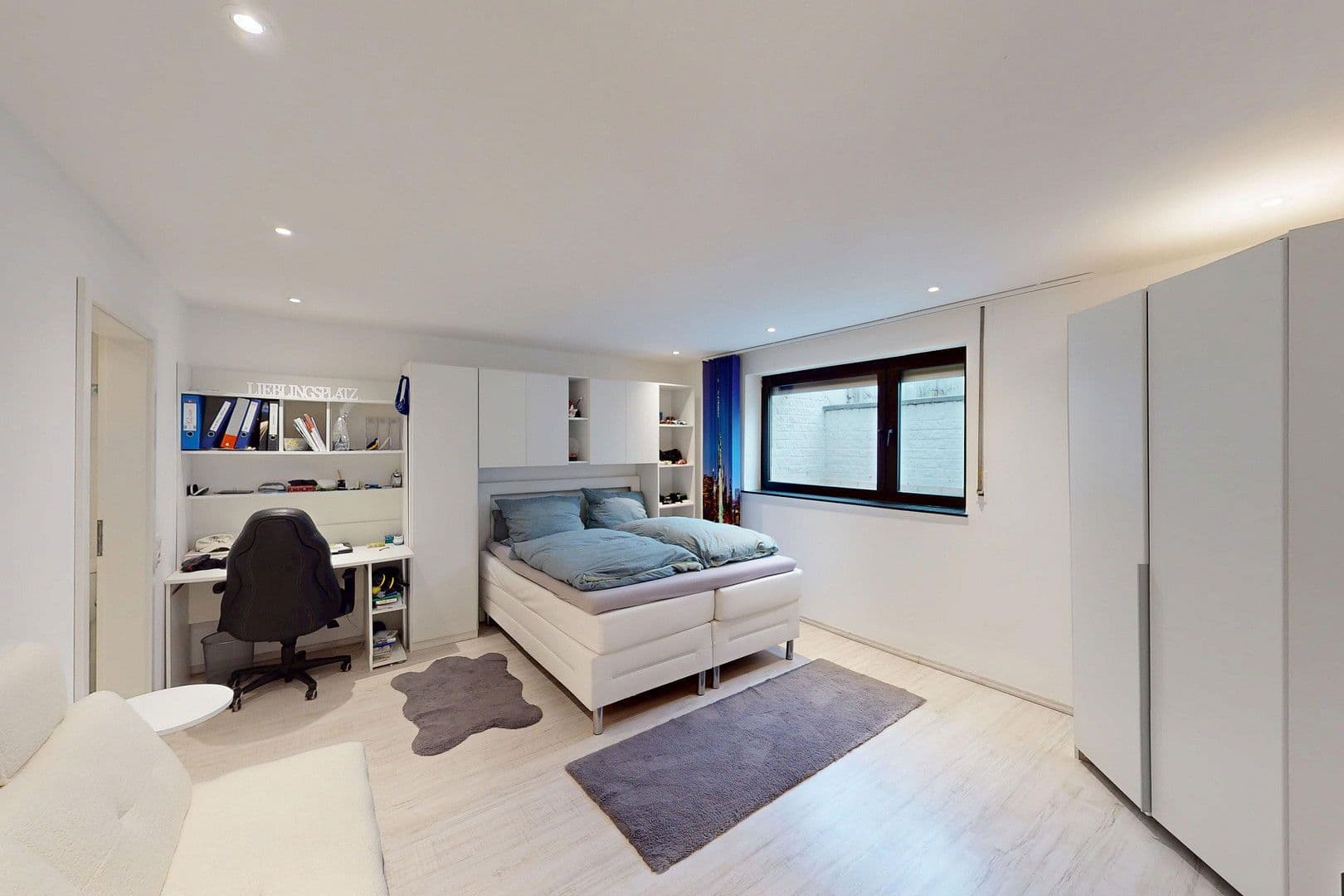 Predaj domu 268 m², pozemek 475 m², Kiefernweg 5, Ratingen, Severné Porýnie - Westfálsko Predaj domu 268 m², pozemek 475 m², Kiefernweg 5, Ratingen, Severné Porýnie - Westfálsko