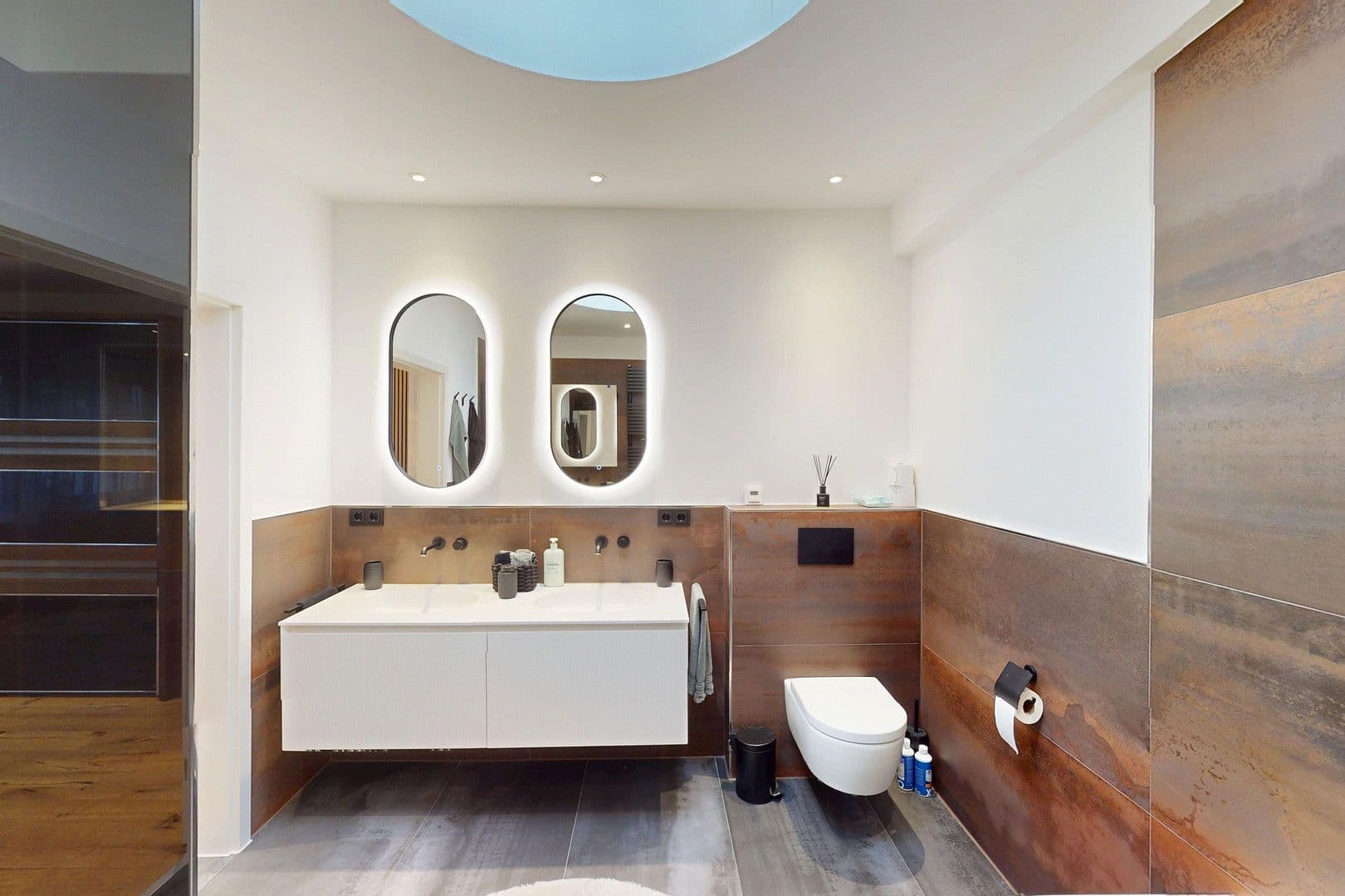 Predaj domu 268 m², pozemek 475 m², Kiefernweg 5, Ratingen, Severné Porýnie - Westfálsko Predaj domu 268 m², pozemek 475 m², Kiefernweg 5, Ratingen, Severné Porýnie - Westfálsko