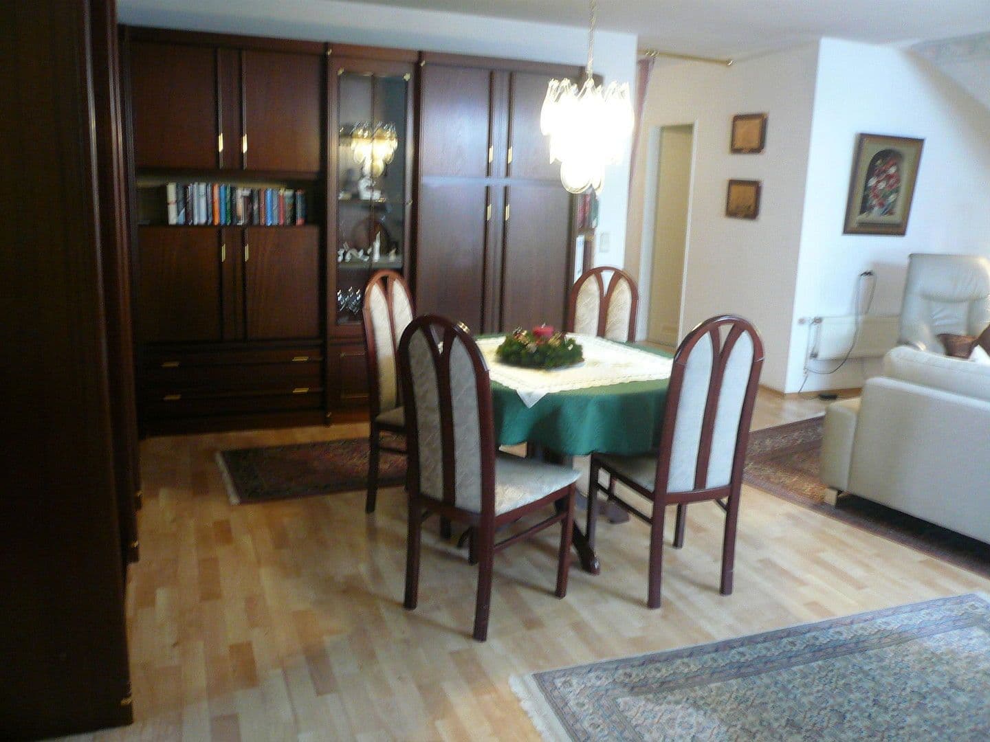 Prenájom bytu 2-izbový 69 m², Hauptstraße 284b, Heiligenhaus, Severné Porýnie - Westfálsko Prenájom bytu 2-izbový 69 m², Hauptstraße 284b, Heiligenhaus, Severné Porýnie - Westfálsko