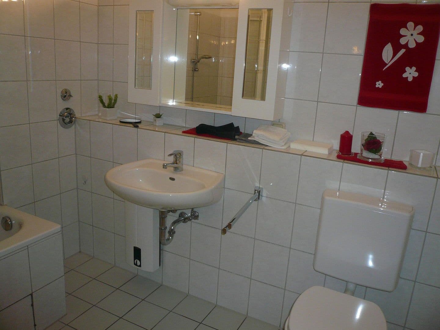 Prenájom bytu 2-izbový 69 m², Hauptstraße 284b, Heiligenhaus, Severné Porýnie - Westfálsko Prenájom bytu 2-izbový 69 m², Hauptstraße 284b, Heiligenhaus, Severné Porýnie - Westfálsko