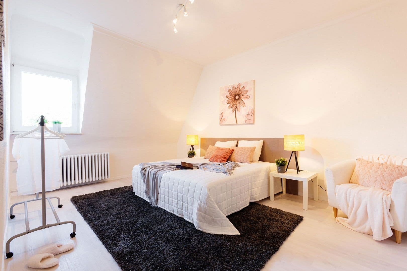 Prenájom bytu 3-izbový 82 m², Duisburg, Severné Porýnie - Westfálsko Prenájom bytu 3-izbový 82 m², Duisburg, Severné Porýnie - Westfálsko