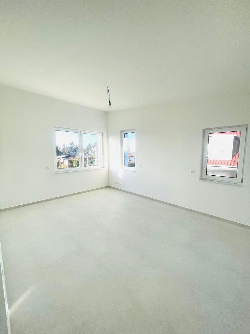 Predaj domu 157 m², pozemek 300 m², Jacob- Burckhardt- Straße 6, Blankenfelde-Mahlow, Brandenbursko Predaj domu 157 m², pozemek 300 m², Jacob- Burckhardt- Straße 6, Blankenfelde-Mahlow, Brandenbursko