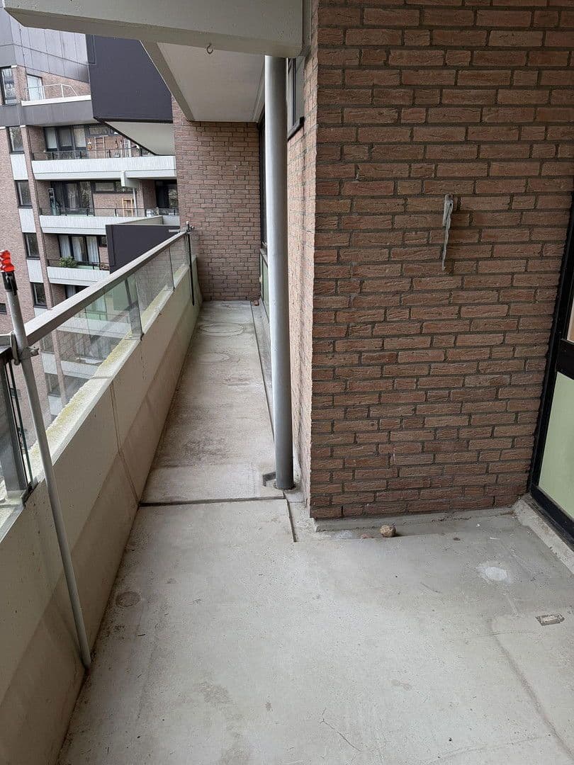 Prenájom bytu 3-izbový 97 m², Ziegeleiweg 20, Köln, Severné Porýnie - Westfálsko Prenájom bytu 3-izbový 97 m², Ziegeleiweg 20, Köln, Severné Porýnie - Westfálsko