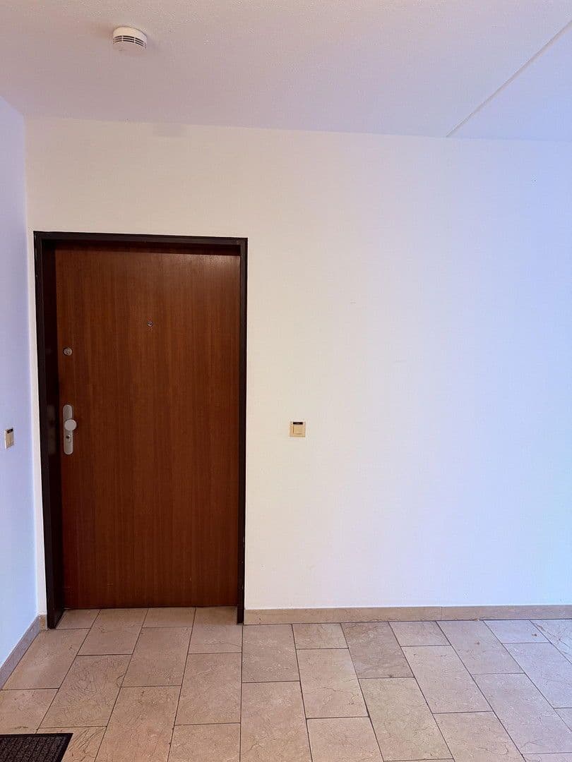 Prenájom bytu 3-izbový 97 m², Ziegeleiweg 20, Köln, Severné Porýnie - Westfálsko Prenájom bytu 3-izbový 97 m², Ziegeleiweg 20, Köln, Severné Porýnie - Westfálsko