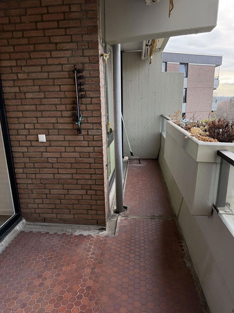 Prenájom bytu 3-izbový 97 m², Ziegeleiweg 20, Köln, Severné Porýnie - Westfálsko Prenájom bytu 3-izbový 97 m², Ziegeleiweg 20, Köln, Severné Porýnie - Westfálsko