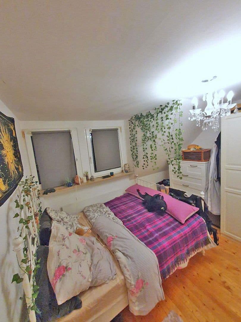 Predaj domu 164 m², pozemek 600 m², Veitsbronn, Bavorsko Predaj domu 164 m², pozemek 600 m², Veitsbronn, Bavorsko