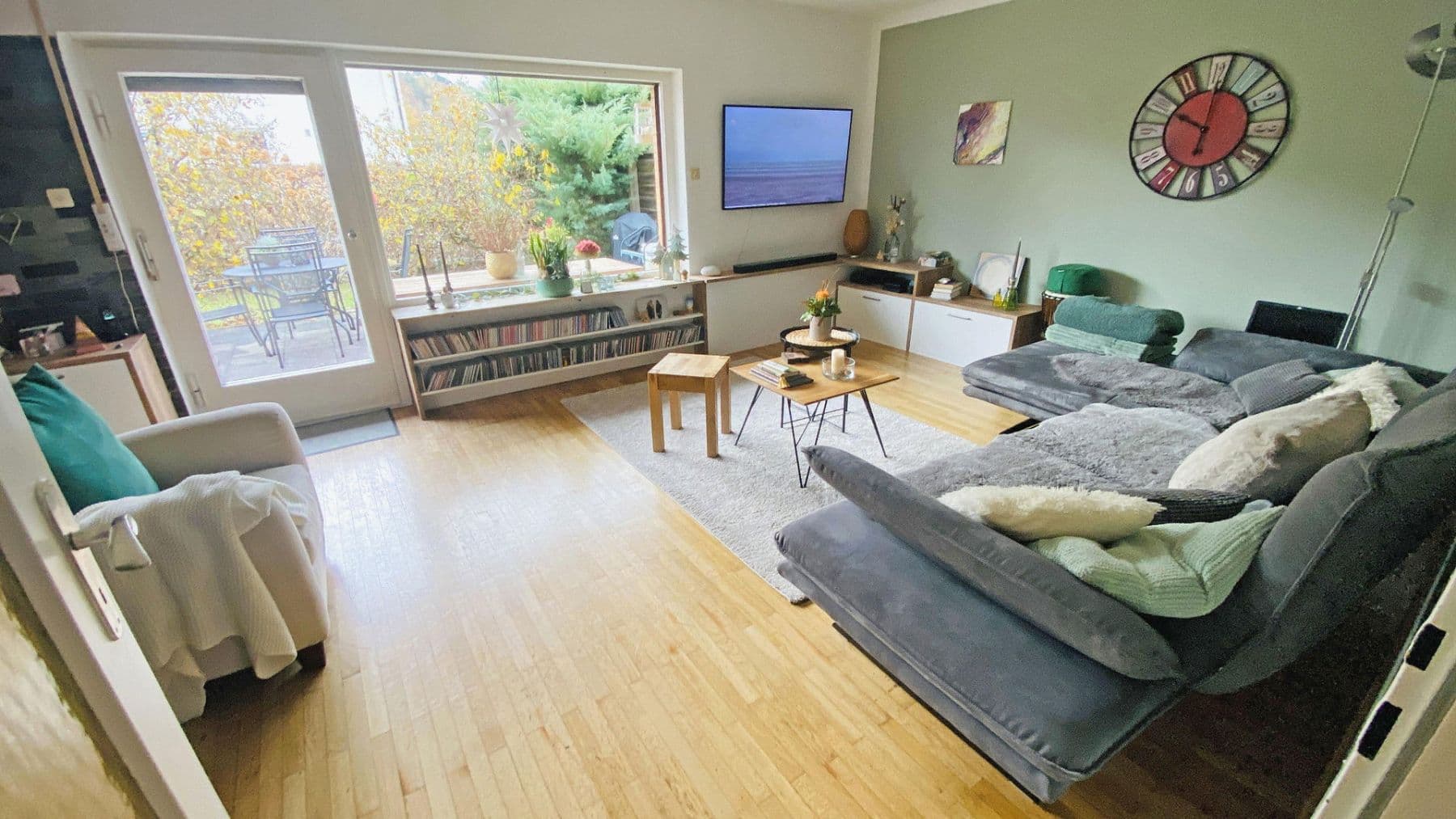 Predaj domu 164 m², pozemek 600 m², Veitsbronn, Bavorsko Predaj domu 164 m², pozemek 600 m², Veitsbronn, Bavorsko