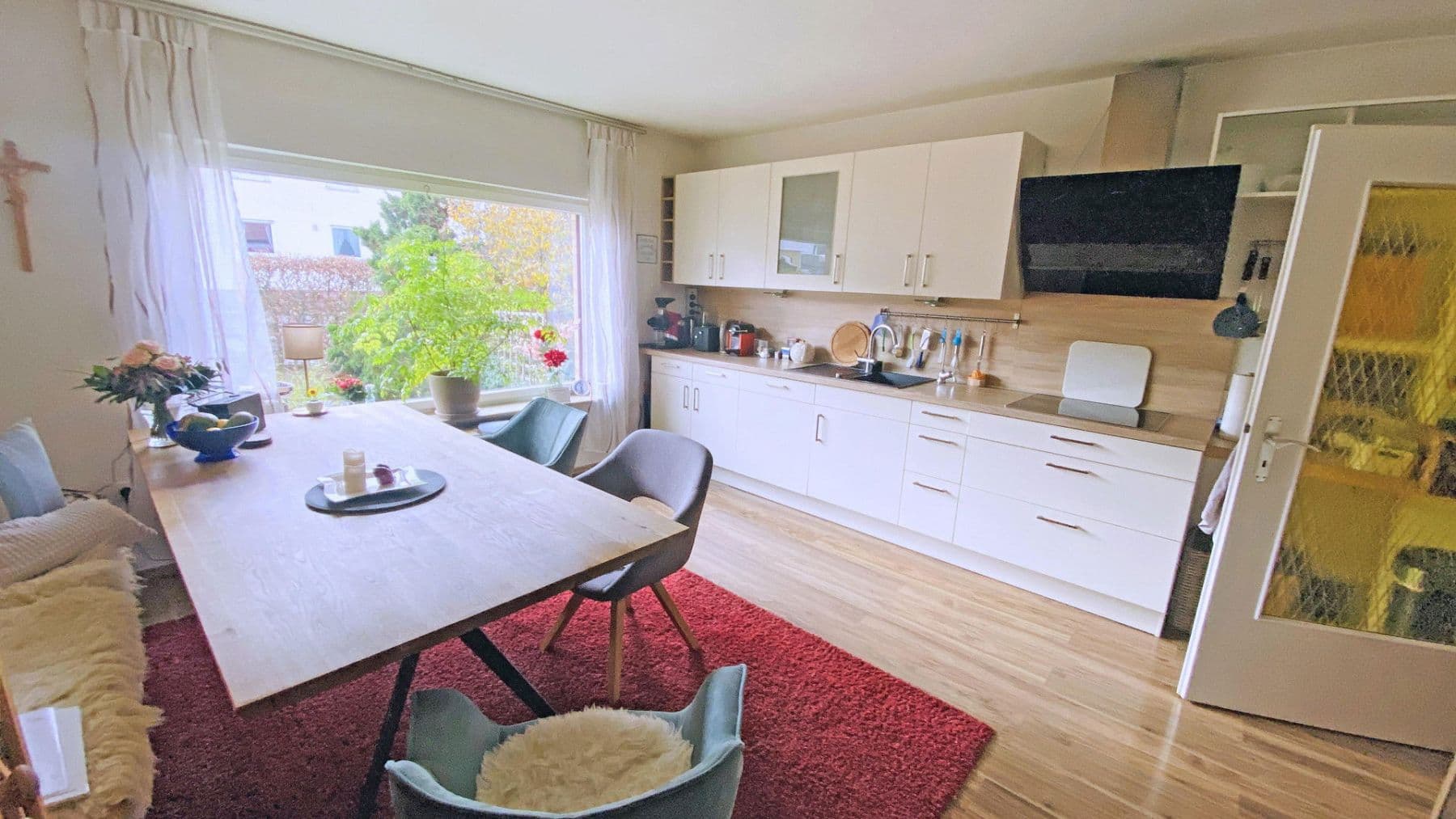 Predaj domu 164 m², pozemek 600 m², Veitsbronn, Bavorsko Predaj domu 164 m², pozemek 600 m², Veitsbronn, Bavorsko