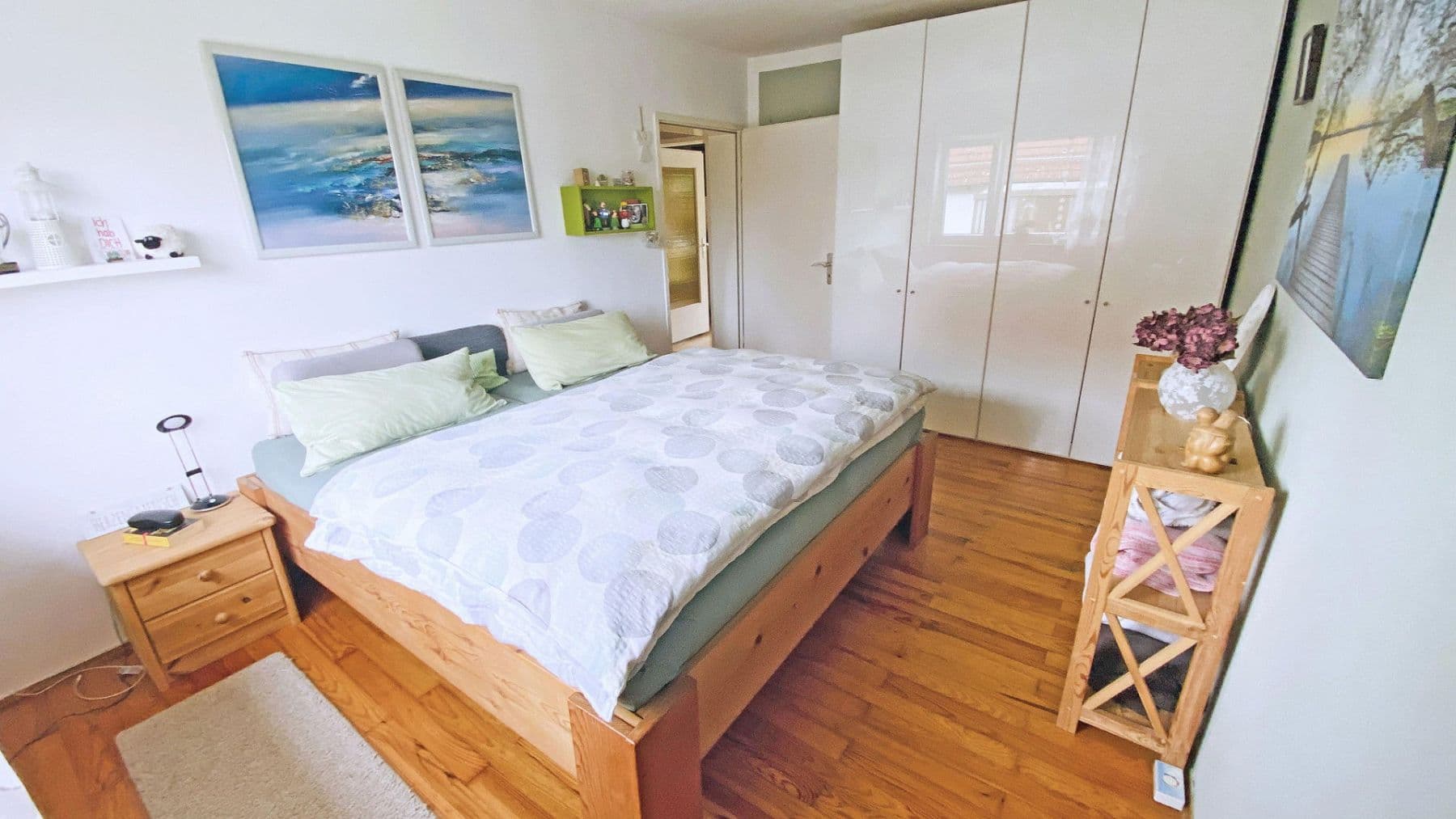 Predaj domu 164 m², pozemek 600 m², Veitsbronn, Bavorsko Predaj domu 164 m², pozemek 600 m², Veitsbronn, Bavorsko