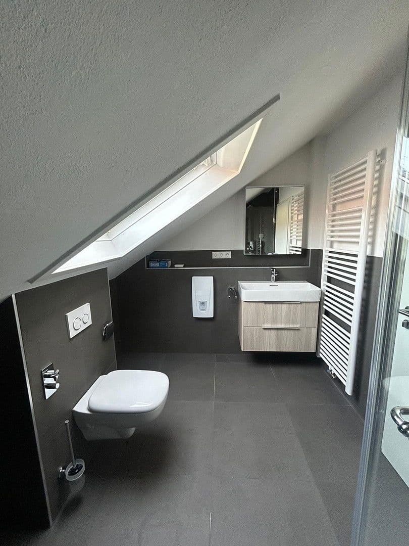 Prenájom bytu 3-izbový 60 m², Murrhardt, Bádensko-Wurttembersko Prenájom bytu 3-izbový 60 m², Murrhardt, Bádensko-Wurttembersko