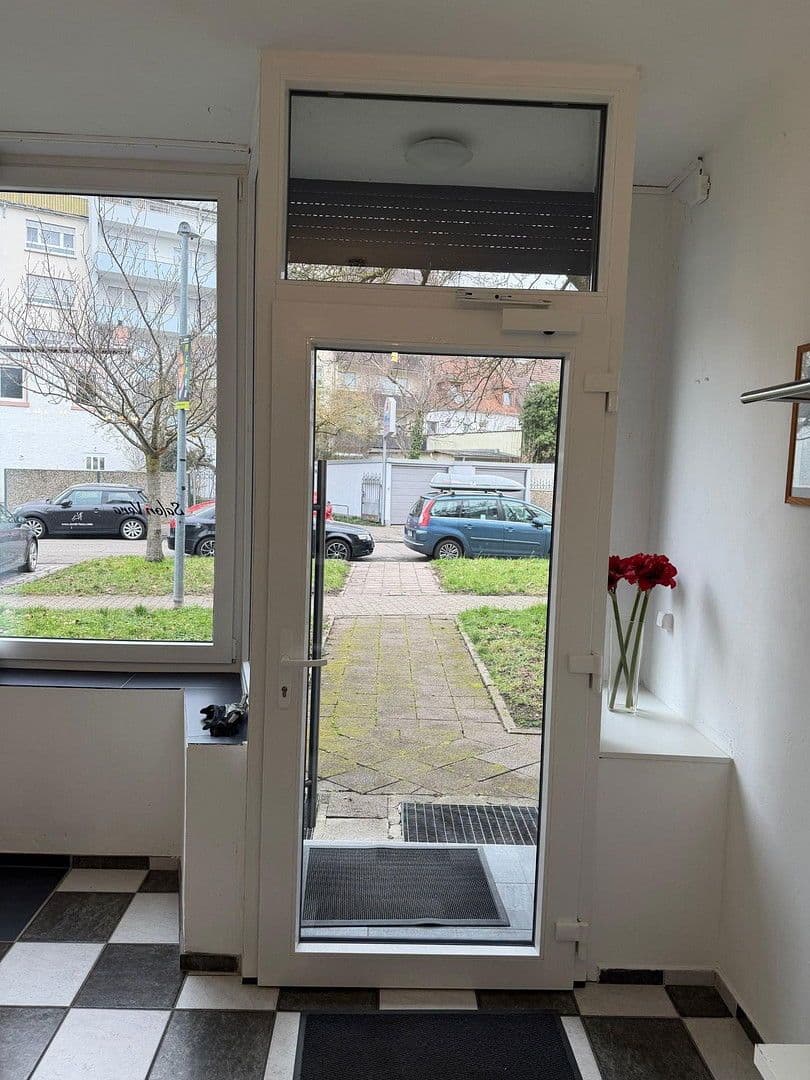 Prenájom nebytového priestoru 75 m², Sophienstraße 225, Karlsruhe, Bádensko-Wurttembersko Prenájom nebytového priestoru 75 m², Sophienstraße 225, Karlsruhe, Bádensko-Wurttembersko