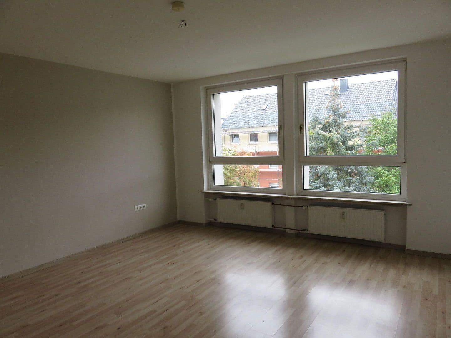 Predaj bytu 3-izbový 75 m², Paul-Eyferth-Straße 45, Wolfenbüttel, Dolné Sasko Predaj bytu 3-izbový 75 m², Paul-Eyferth-Straße 45, Wolfenbüttel, Dolné Sasko