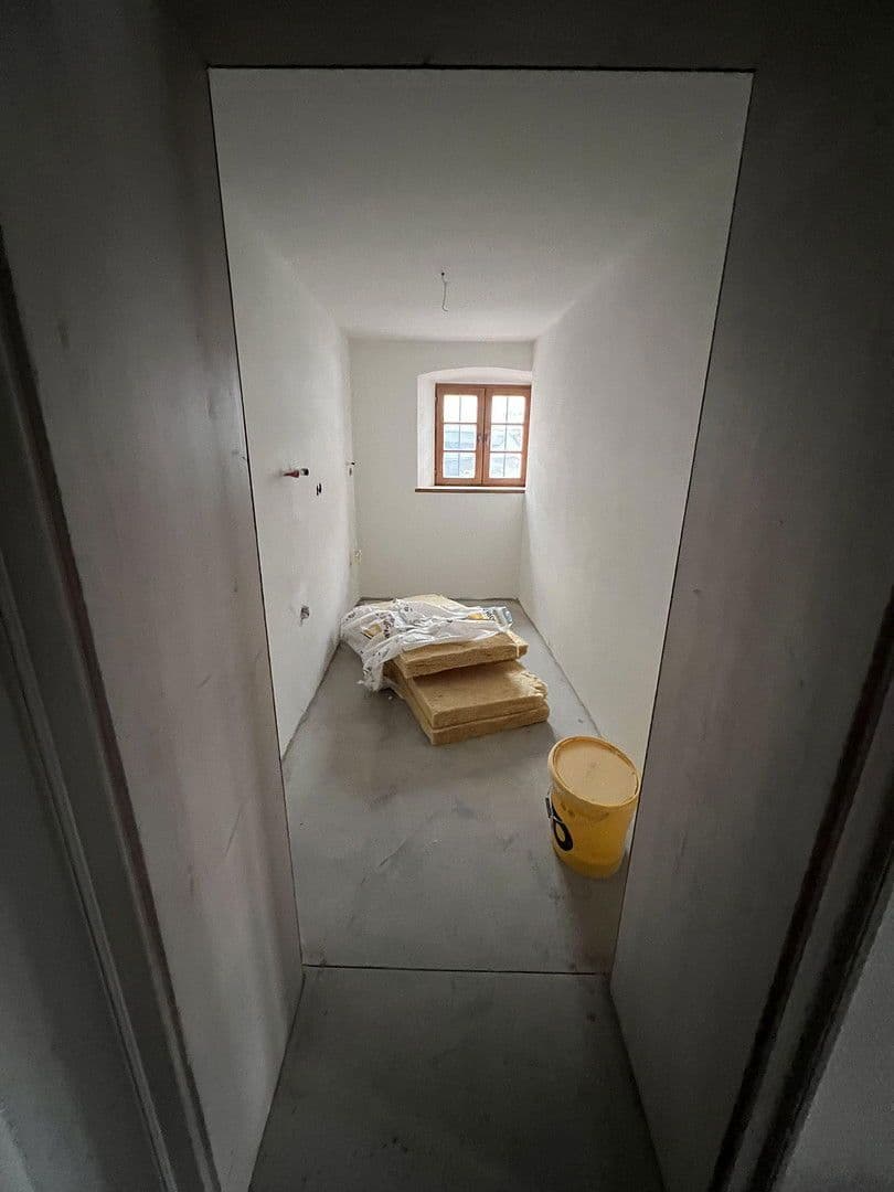 Prenájom domu 150 m², pozemek 300 m², Vogtareuth, Bavorsko Prenájom domu 150 m², pozemek 300 m², Vogtareuth, Bavorsko